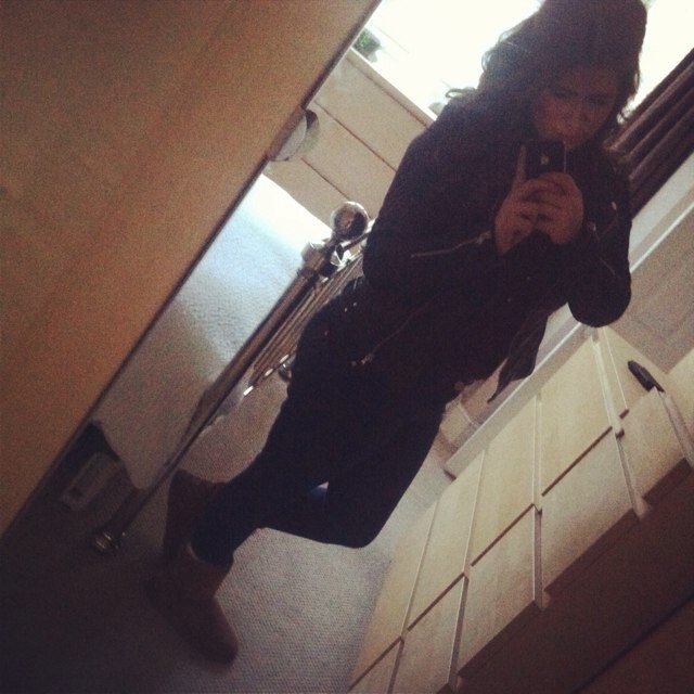 South London//15//BBM: 7b9997c6