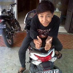 Sungkem Tangan Gue !!