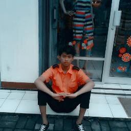 Iwan_Sugiana36's profile picture. gk nyesel gw sama dia