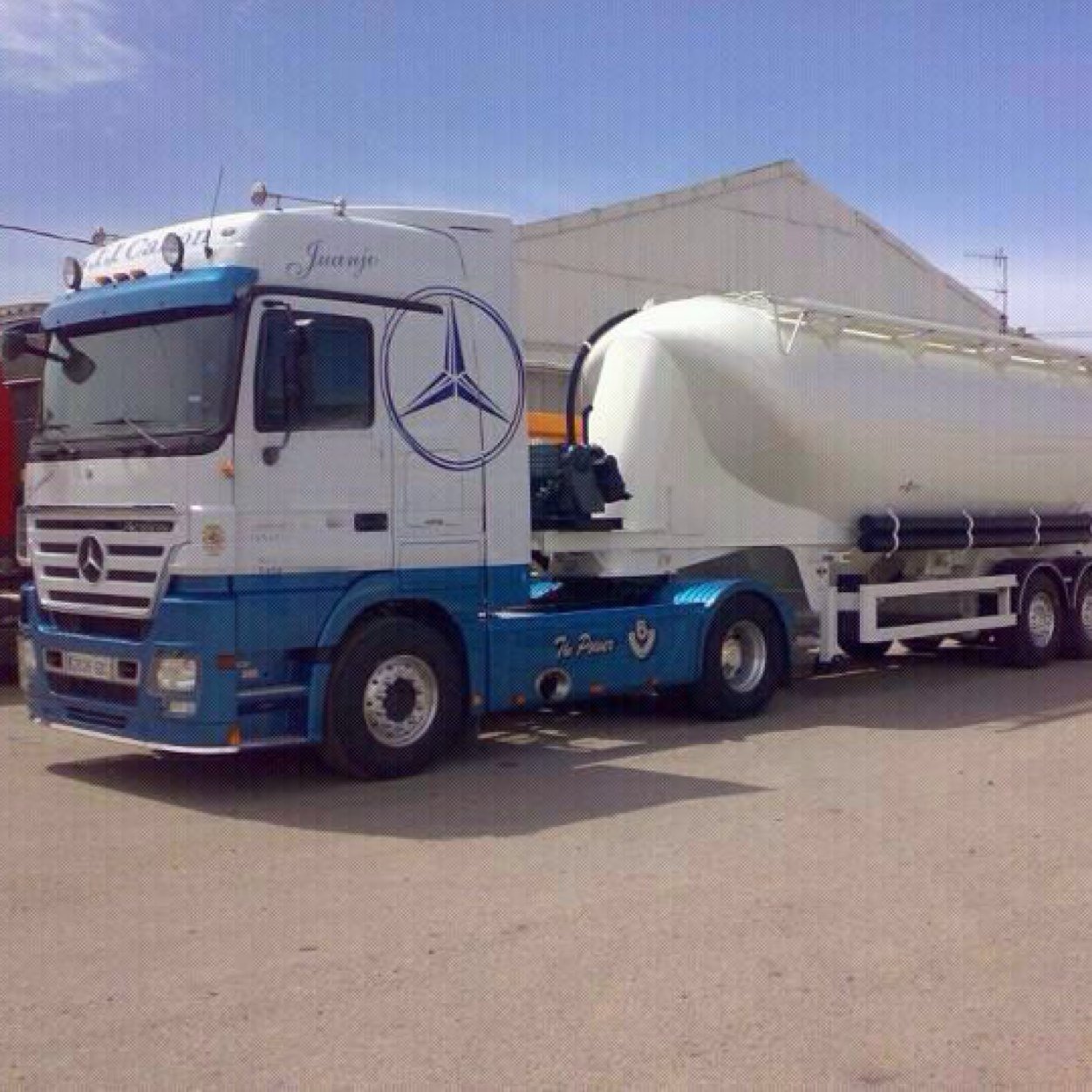 Buy / sell / Export Used Trucks and Machinery.
0034-627994624