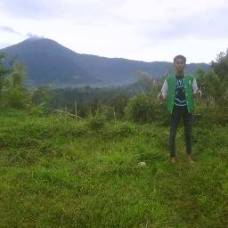 Follback ? mention aja!!|Born Me : 12 Desember 1995|Ini Gaya Gua Engga Suka Ya Jangan Marah|♥GEBLEK famz:D♥