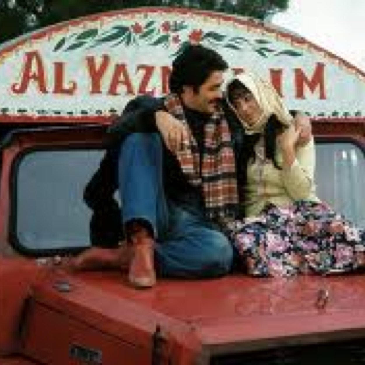 selviboylu_r's profile picture. 