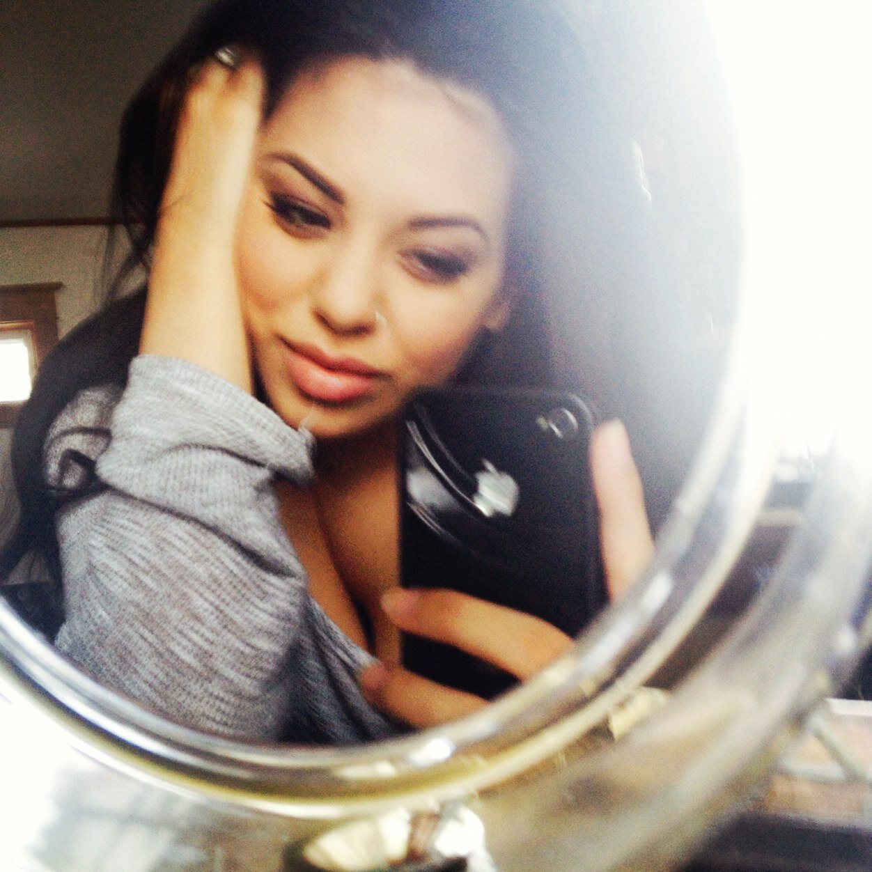 Ola! Im a proud new mommy and new to twitter! (Bare with me)!