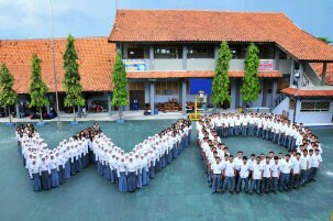 Let share the news about yearbook of sman6 tangerang '23