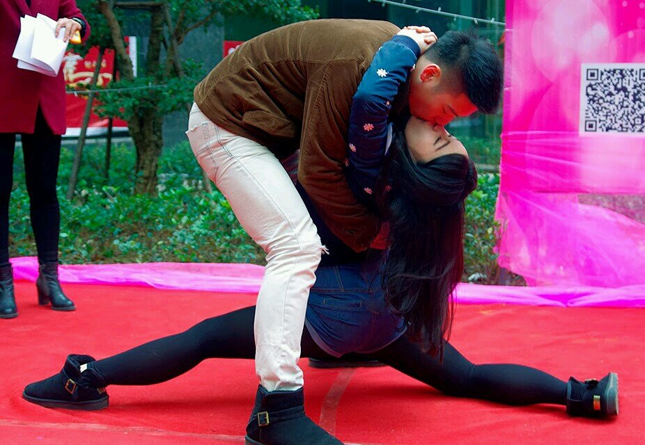 saman1924's profile picture. 