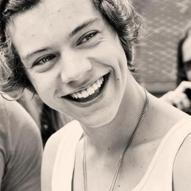 = follow me i follow back =