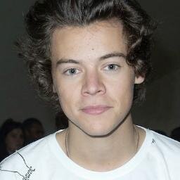 Dajcie follow proszę bo jestem nowa w świecie One direction :):)