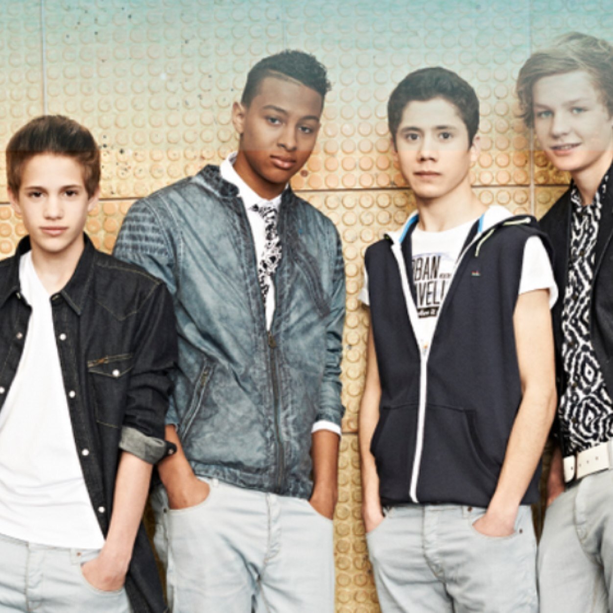 2 Mainiacs♡ | Maaike & Maaike | proud mainiacs♥ | Nilsiac & Reiniac ♡ | 0/5 :( | WE LOVE NORD ♡ |
Mainstreet is our life ♡ | ~if you can dream it you can do it~