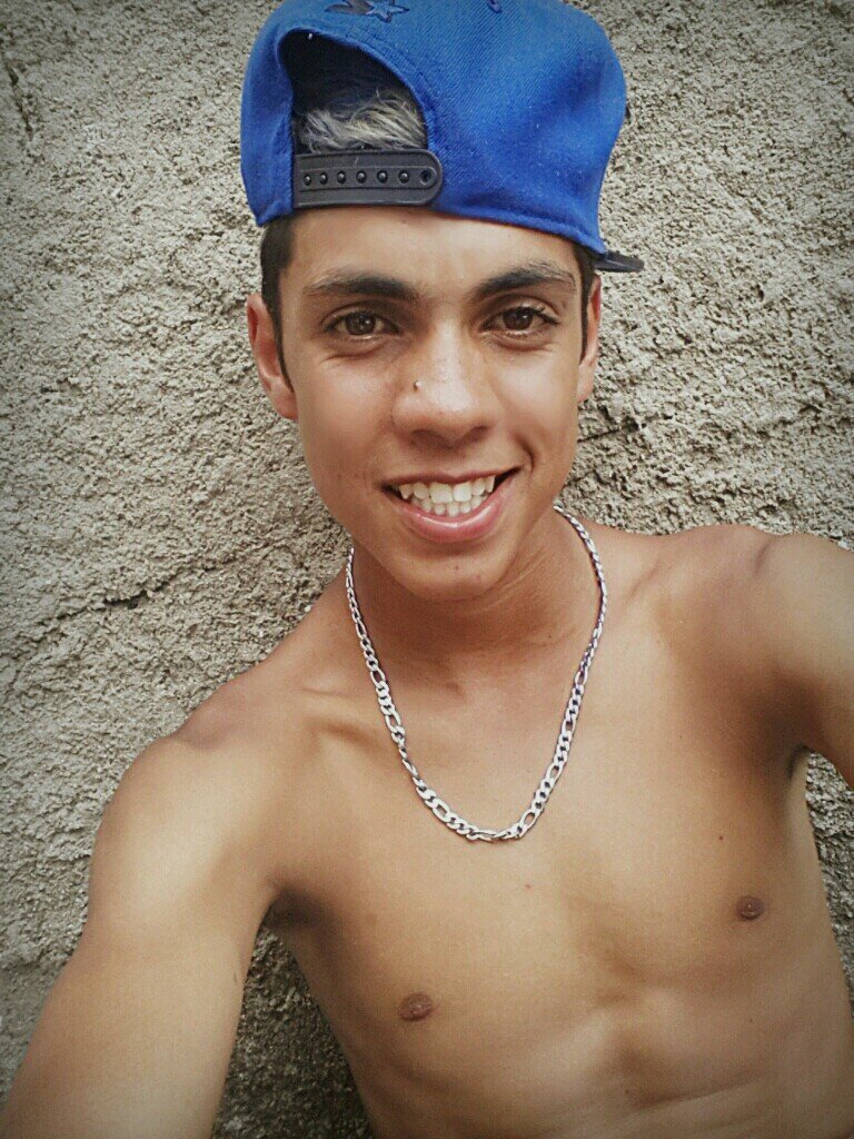 nasci pra ser feliz, e nao perfeito :)