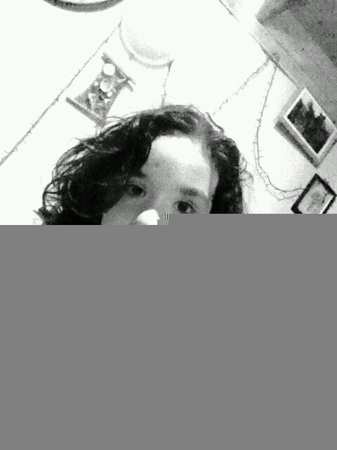 niña de 15 años mi favorite color is green red blue tambien amo a matt hunter &austin mahone