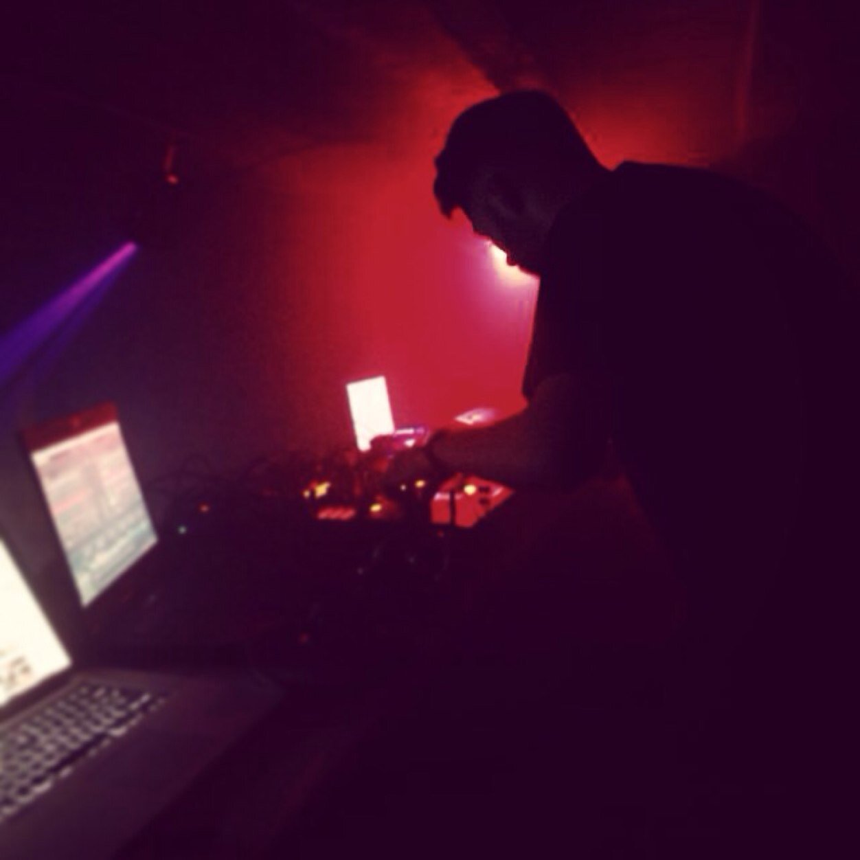 LaptopInvaders's profile picture. ∆ Electronic / Techno ∆