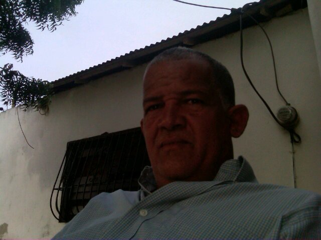 Santo domingo. Republica dominicana. . Barrio. Alvinal. Calle. Benito moncion #71. Monte cristi