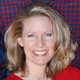 Reader, Writer, Marketing Manager for Social Media Examiner, MBA, Event Planner, Japanophile, CubMaster, Mom, and Overall Creative Soul