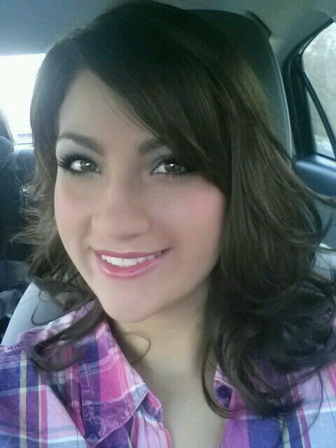 DREAMER. Diet Coke Addict. LOVER. Positive Thinker. MUSICIAN. #winning!