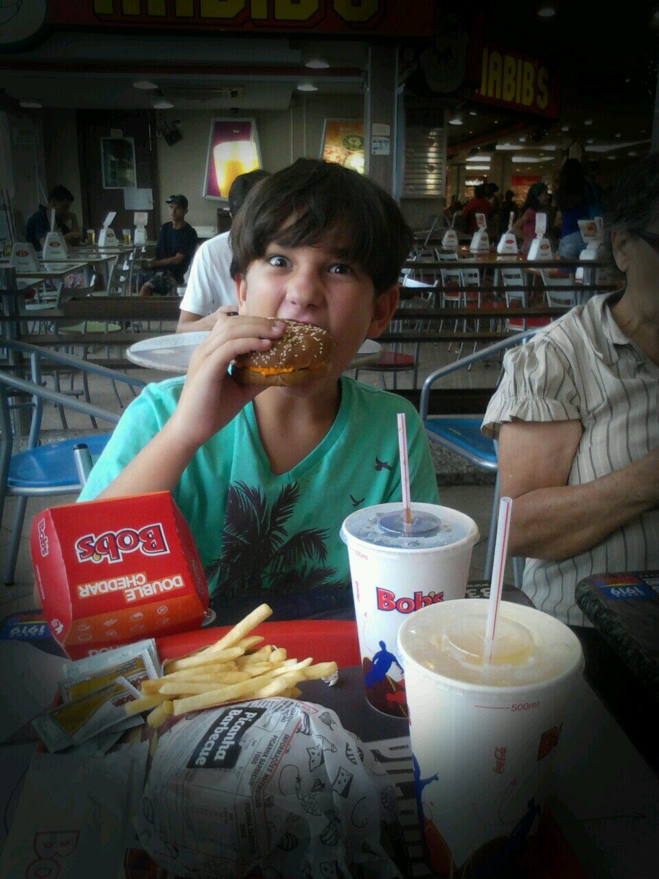 RNuttela's profile picture. Segue que sigo de volta -)