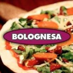 Tipica Comida Italiana con variedad de platillos, un excelente ambiente, buena musica, buen vino y todo al mejor precio. Ensaladas, Carpaccios, Pizzas y Pastas.