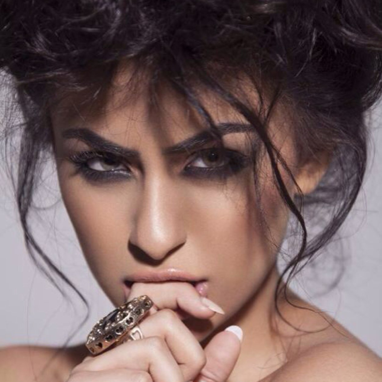 Modelling Portfolios and Editorial featuring women and men for runway and commercial bookings. COMING SOON