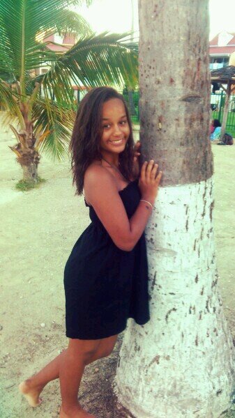 • Tout vient à point qui sait attendre, koulchi bel mektoub !


         • Y.W.F, Carpe Diem ♥


  - Desirαde ♥ .