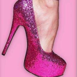 WE ARE FREAKING SHOE OBSESSED! 

Feed your obsession for #heels, #pumps, #stilettos, #boots and #fashion. 1 Million+ Fans on Facebook http://t.co/rdJaQgfmXy