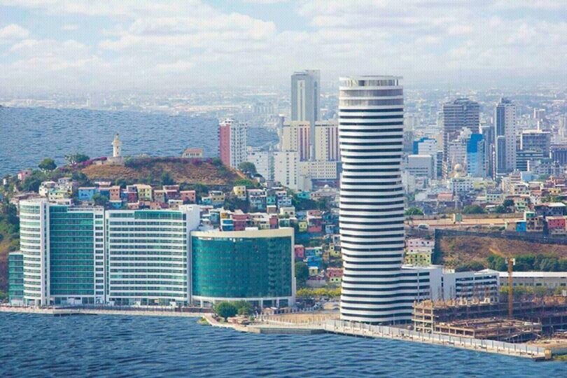 lennisponce's profile picture. 