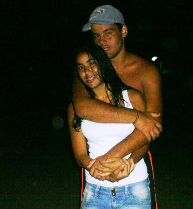 É pra frente que se olhaa!