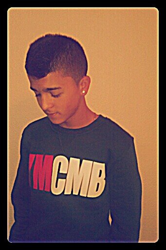 1Mchich's profile picture. No destruyas tu futuro por problemas del pasado.      #FOLLOWBACKSEGURO