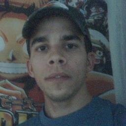 Estudiante de la Universidad Oscar Lucero Moya - Holguín, Cuba en Ingeniería Informática.