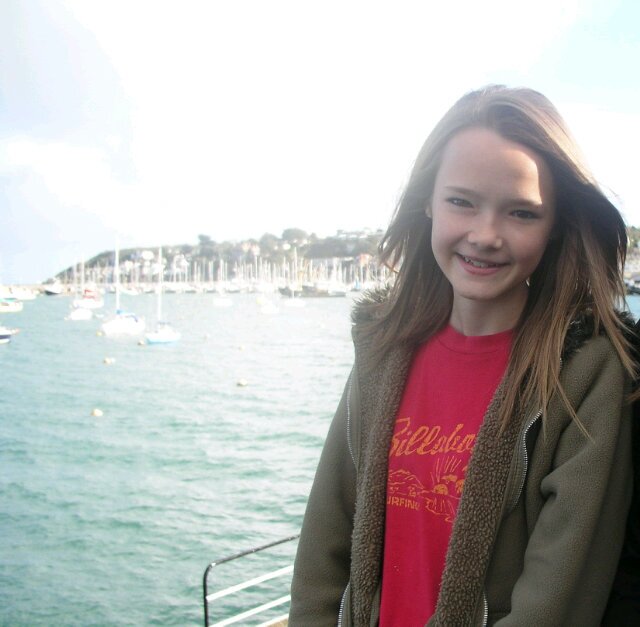 KaHennell99's profile picture. I'm not popular, but i have good friends, i'm not rich, but i have what i need, i may not be liked, but i know i'm loved