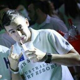 Algumas pessoas amam o poder... Outras, tem o poder de AMAR!!
