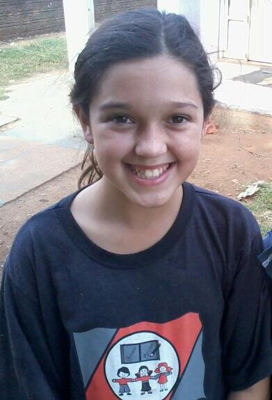 Nao me preocupo com roupa,maquiagem,etc...
Sou quem sou e ninguem ira me mudar...