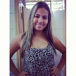 E todos os dias ficarei tão alegre que incomodarei os outros.