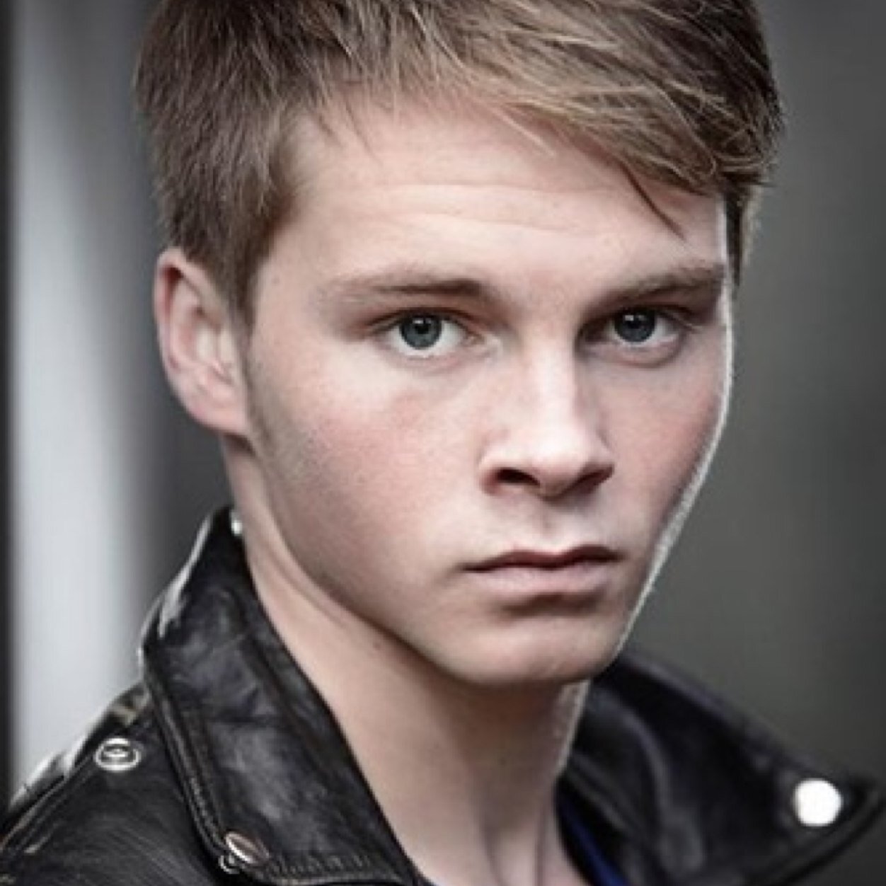 sam strike sam strike