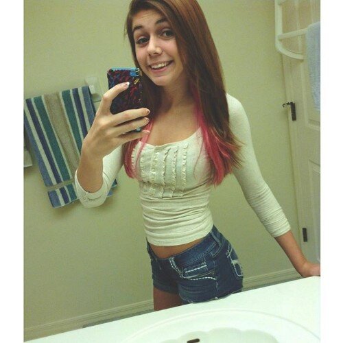 _esther18's profile picture. Hey!! Before you do anything all I wanted to say is that your beautiful!! Now do me a favor and follow!!I follow back!! Phone number 239-258-8857 text only