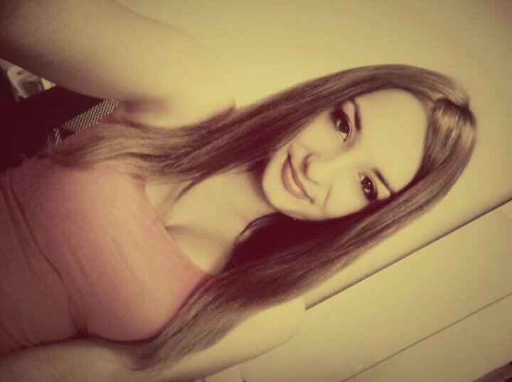 MarijaCher's profile picture. FOLLOW I FOLLOW BACKK :)
!