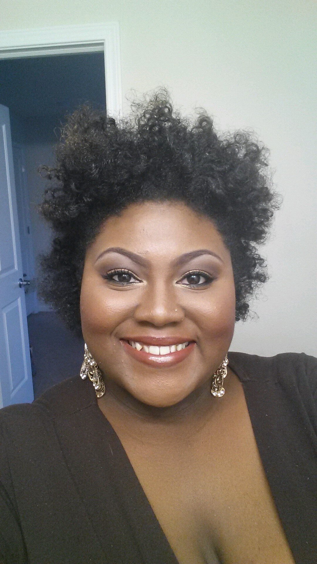 Just Kita! Living life loving life Loving God and Striving to be a makeup artist Just being Me!