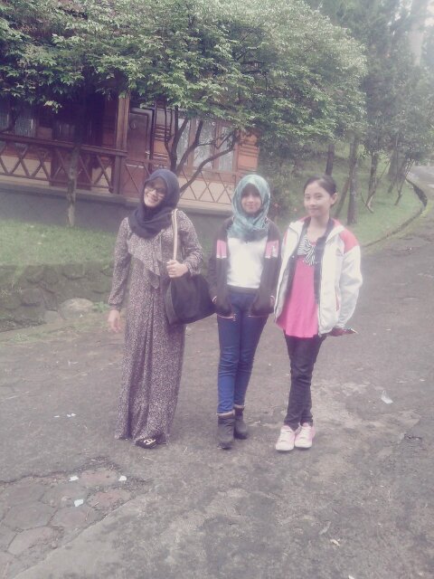 Riana1501's profile picture. go to @intannuryandini