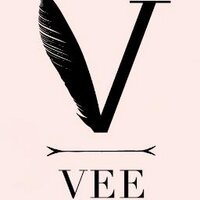 VEE(@VEEbyVeronica) 's Twitter Profile Photo