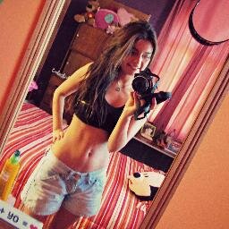 biebsimple's profile picture. Justin me sigue desde el 4 de enero del 2011.