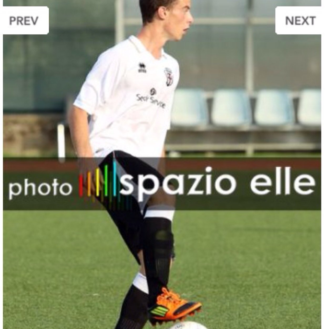Ho giocato negli allievi fascia B della pro vercelli di Pigino, sono un difensore centrale. Follow me on instagram: andreaturano98 On facebook : Andrea Turano