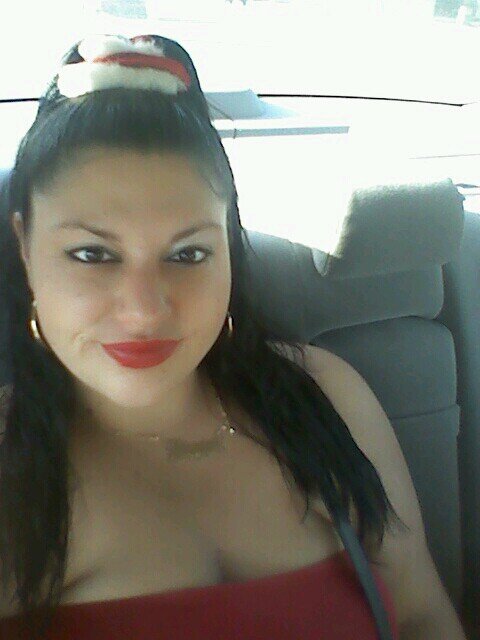 mzdiana89's profile picture. 