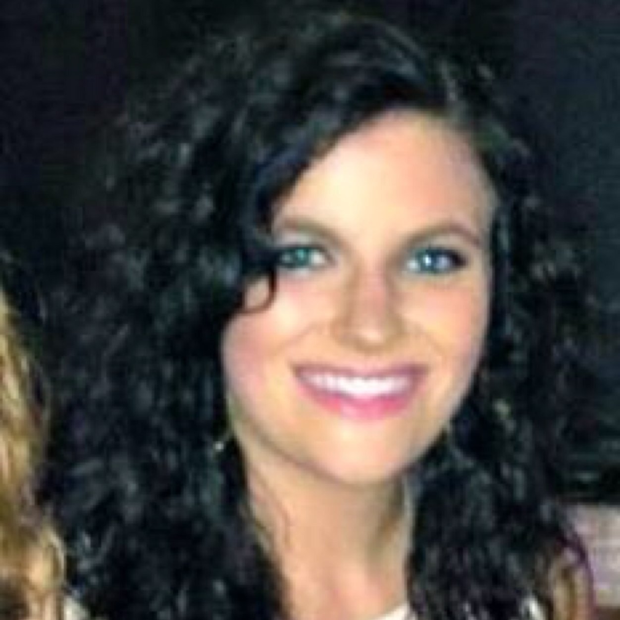 Nashville, TN ❤️ University of Alabama Alumni - Class of 2013 . Roll Tide Fit Foodie and gym junkie KCCO murderino SSDGM