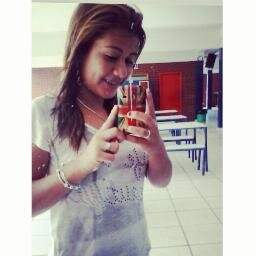 Fazer valer a pena essa é a minha missão ! *-* amo meu namolado jeeh *--*