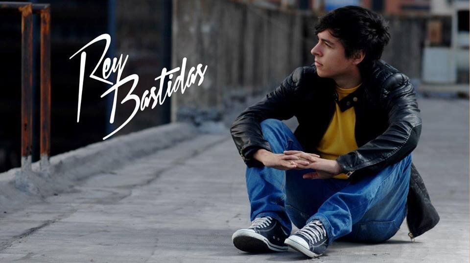 Apoyando a @ReyBatidas Cantante Venezolano! *-*