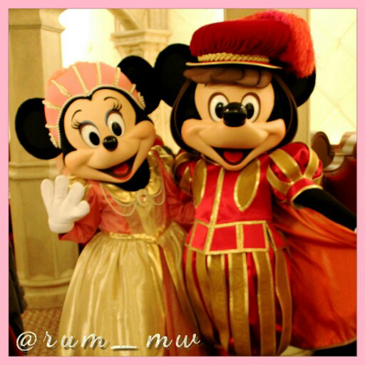 rum_mw's profile picture. YUKIと劇団四季とDisneyが大好き！3人のお母さん助産師☻