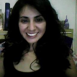 alinedarosa's profile picture. Não sei amar pela metade. Não sei viver de mentira. Não sei voar de pés no chão. Sou sempre eu mesma, mas com certeza não serei a mesma para sempre.