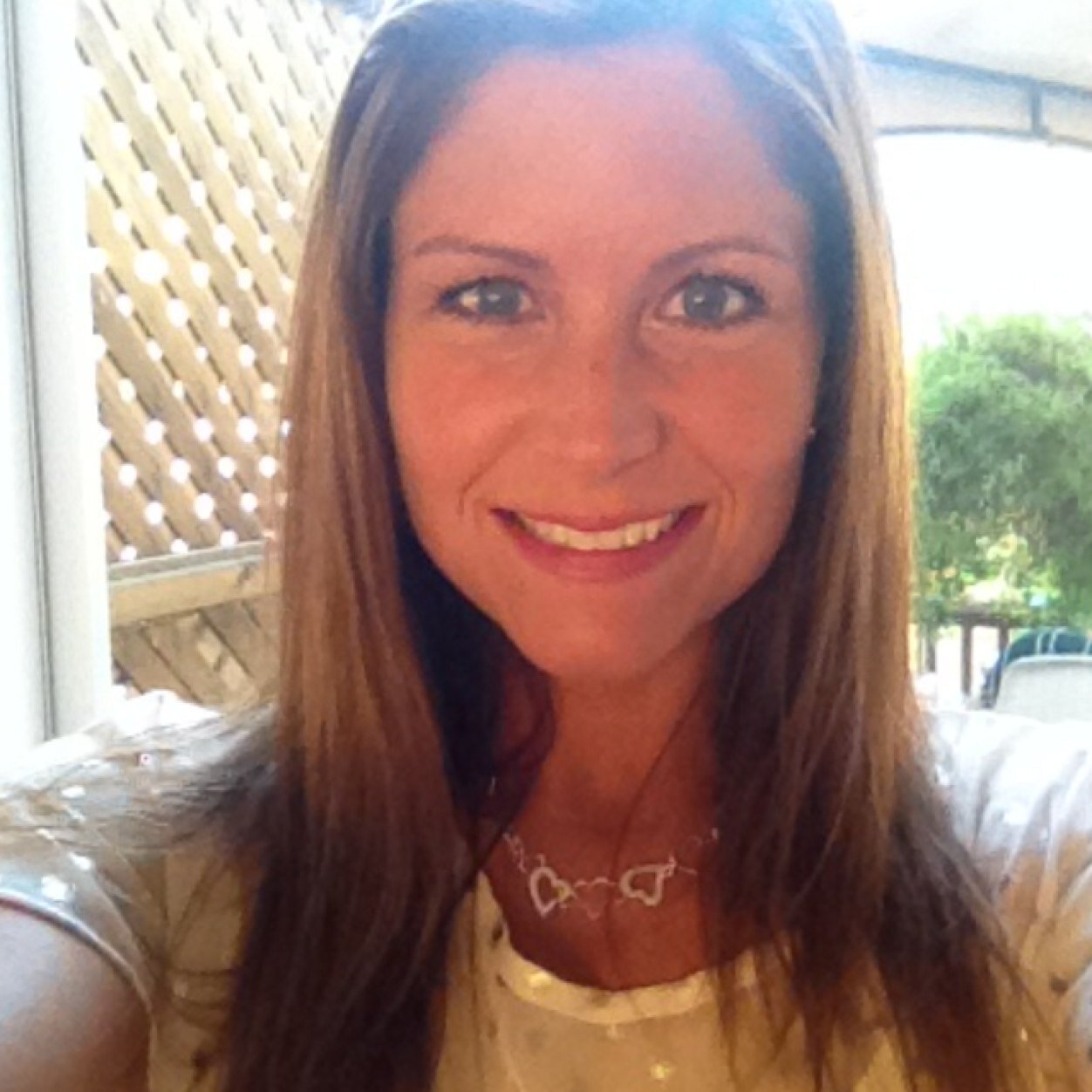 Caroliney's profile picture. 