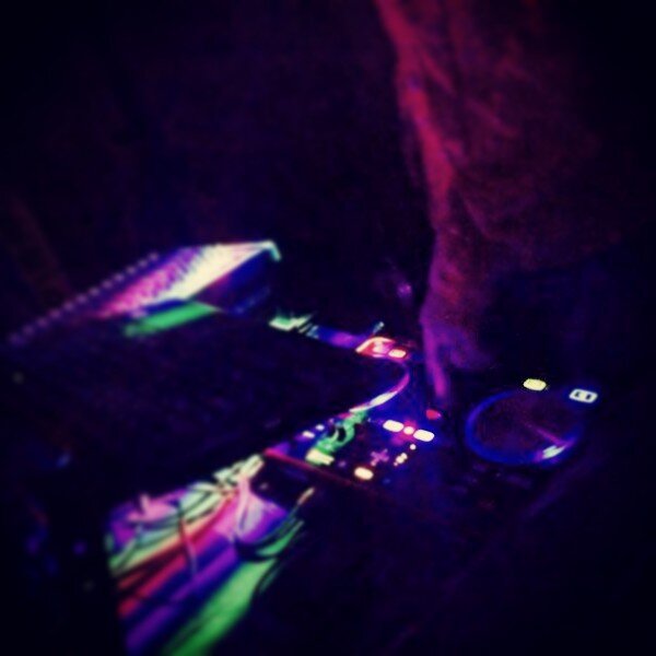 Titin: Electro/Progressive House Music.
Mixes. Mashups & more. 
The Meaning Of Life Is EDM