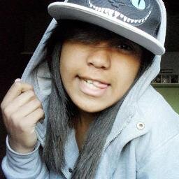Larissa Cristiny Oliveira Ferreira 
Me segue , coisa linnda :3

                   ..  efalaante 3