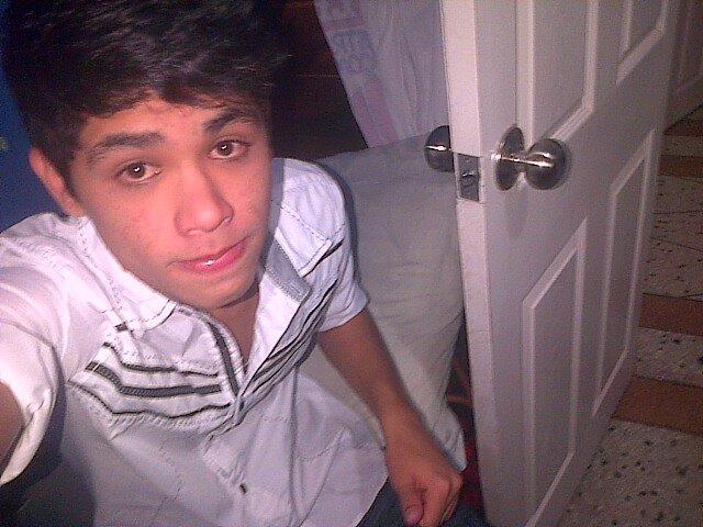 21. Caraqueño, Ruumbero y Chalequeador, Se Que Soy Bonito:$ ©ulitos™ 
 #BBPin: 5C32D9FA
