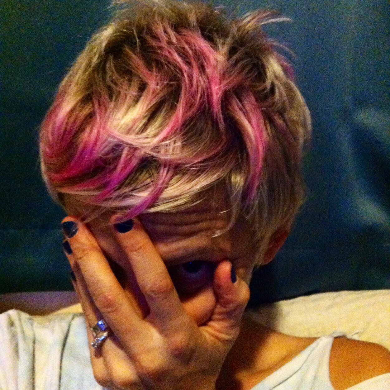 yrstylistcourt's profile picture. https://t.co/mHWKq5w0Ss